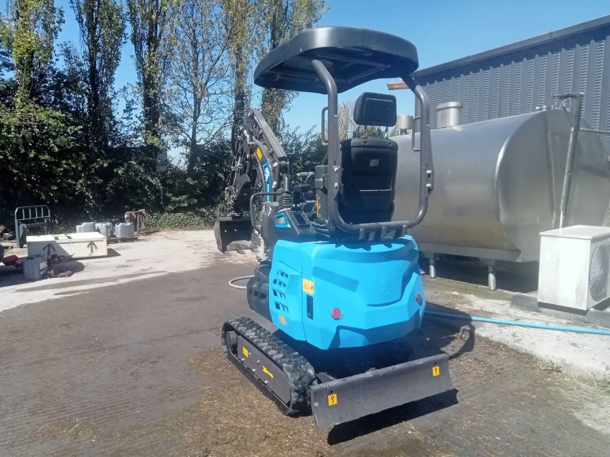 1.2ton electric mini digger,  Rhinoceros - Image 2