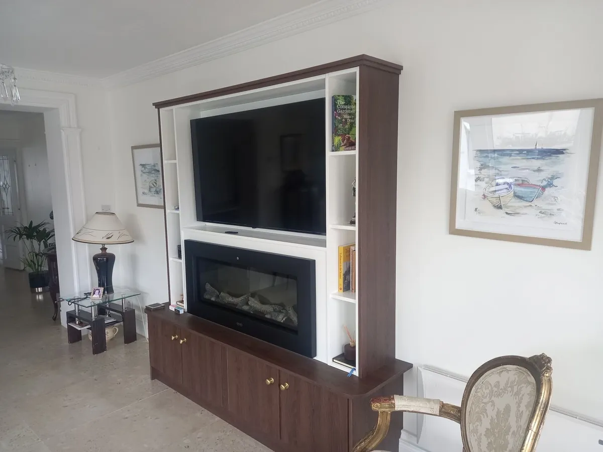 Combined TV and Electric Fire Unit. - Image 2