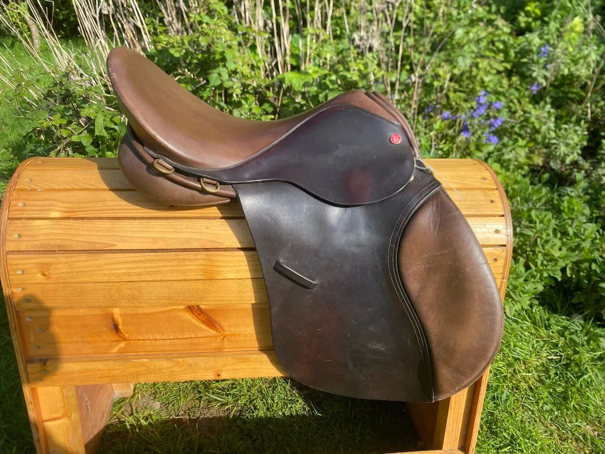 17” kings medium brown Leather saddle - Image 4