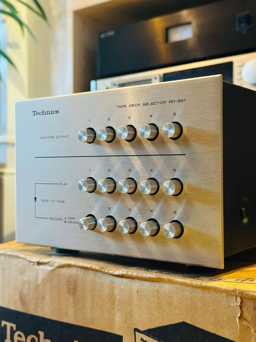 Technics RP-951 Audio Selector - Image 1