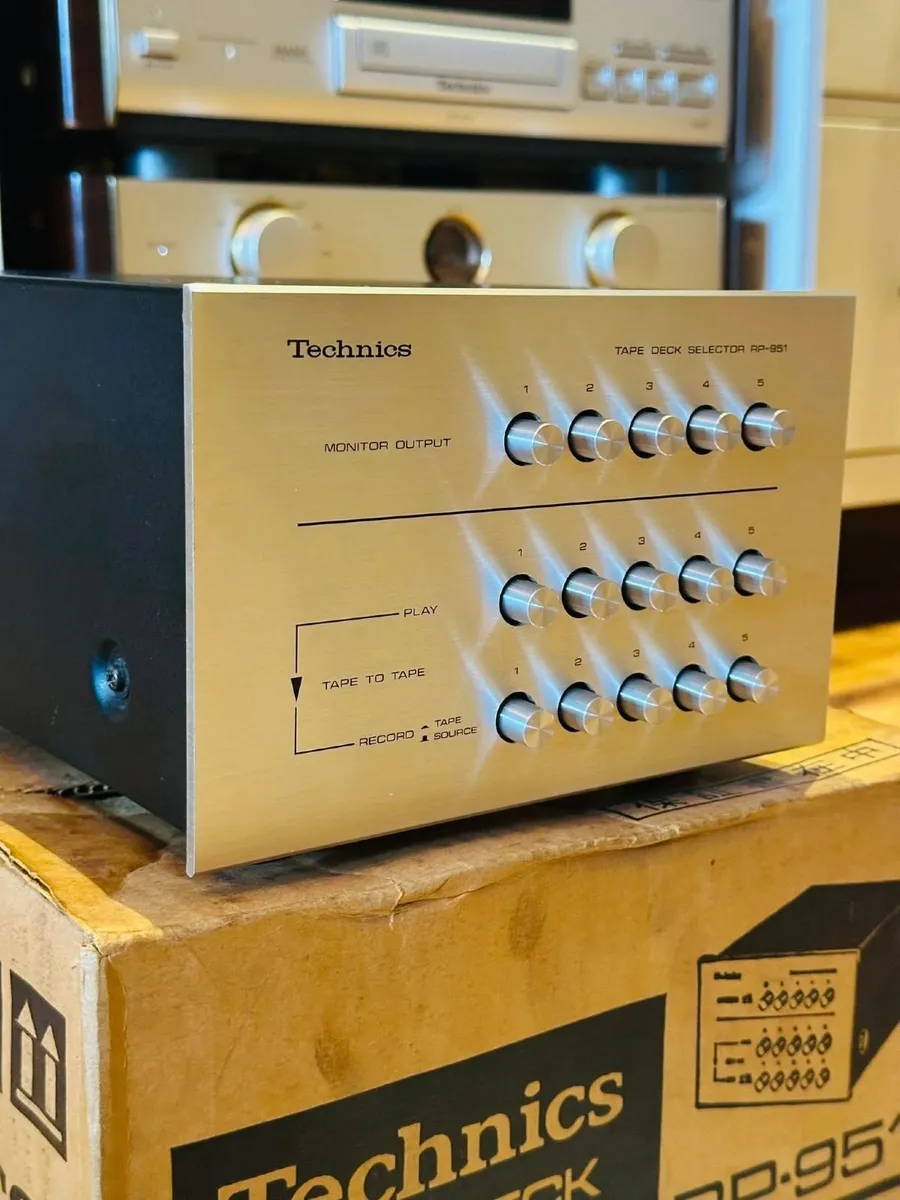 Technics RP-951 Audio Selector - Image 3