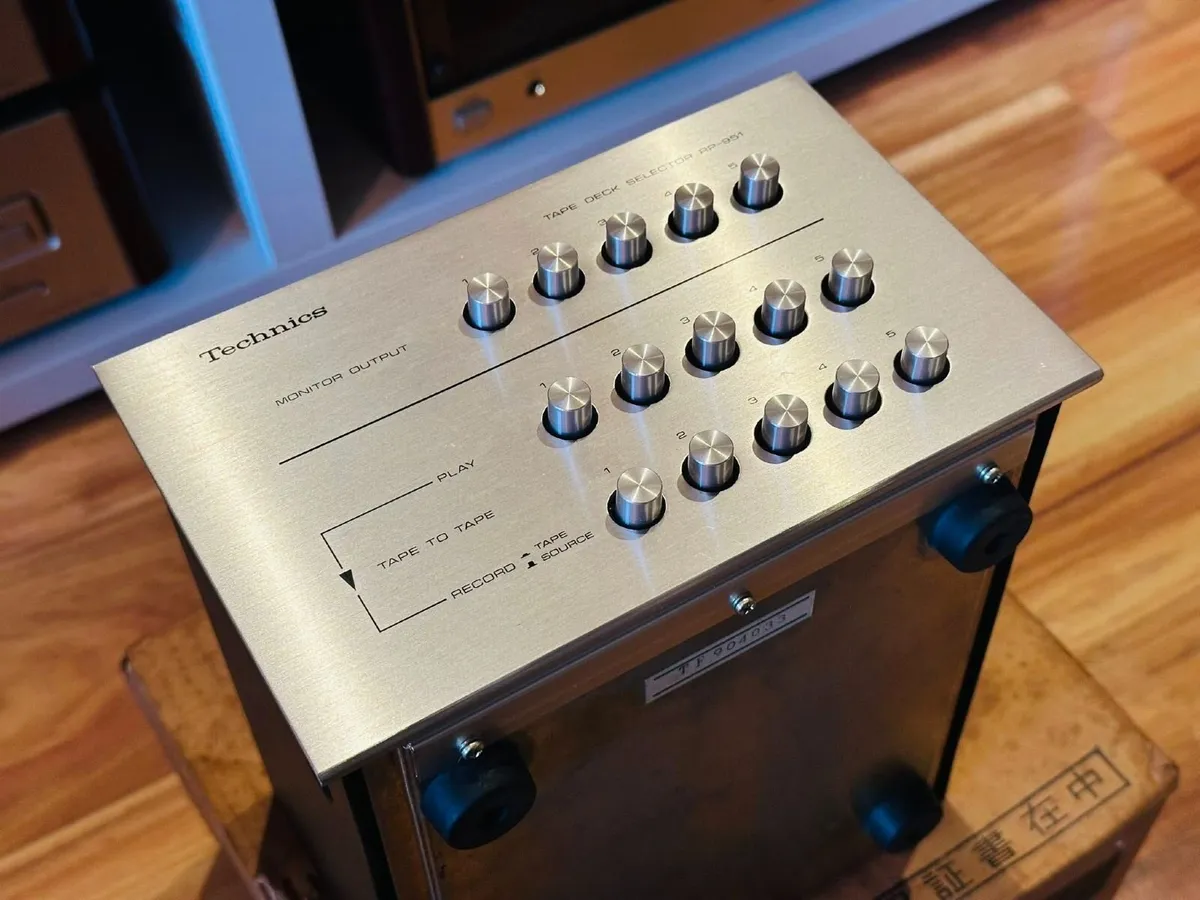 Technics RP-951 Audio Selector - Image 4