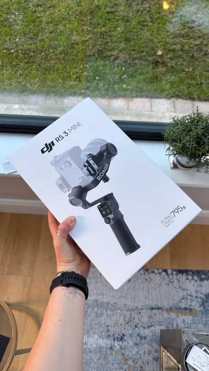 DJI RS 3 Mini - Brand New - Image 1