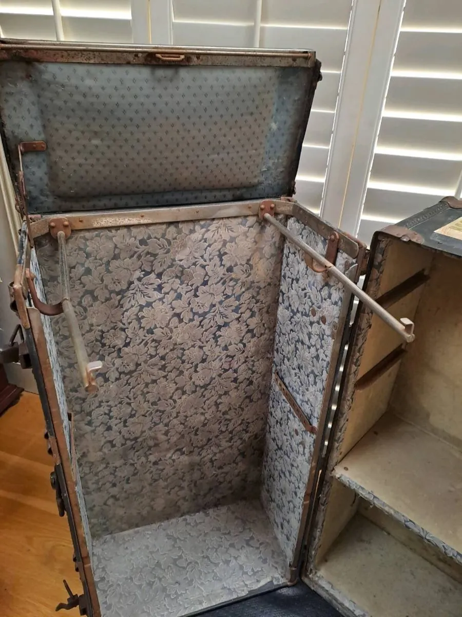 Antique Hartmann Steamer Trunk - Image 3