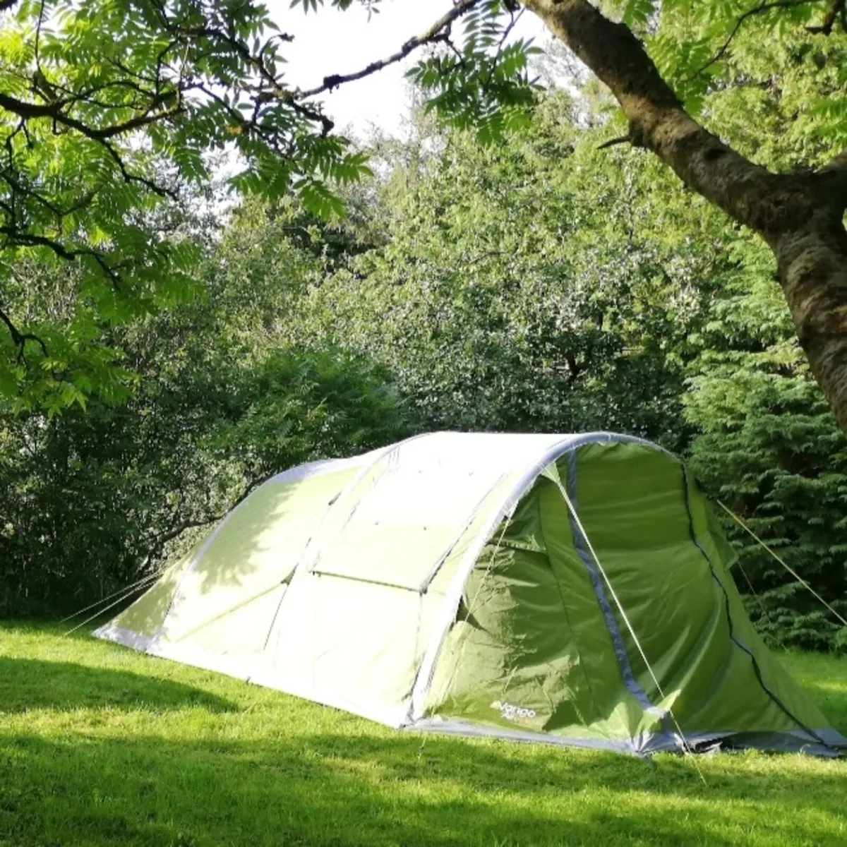 Vango AirBeam Winslow Air 500 Tent - Image 1