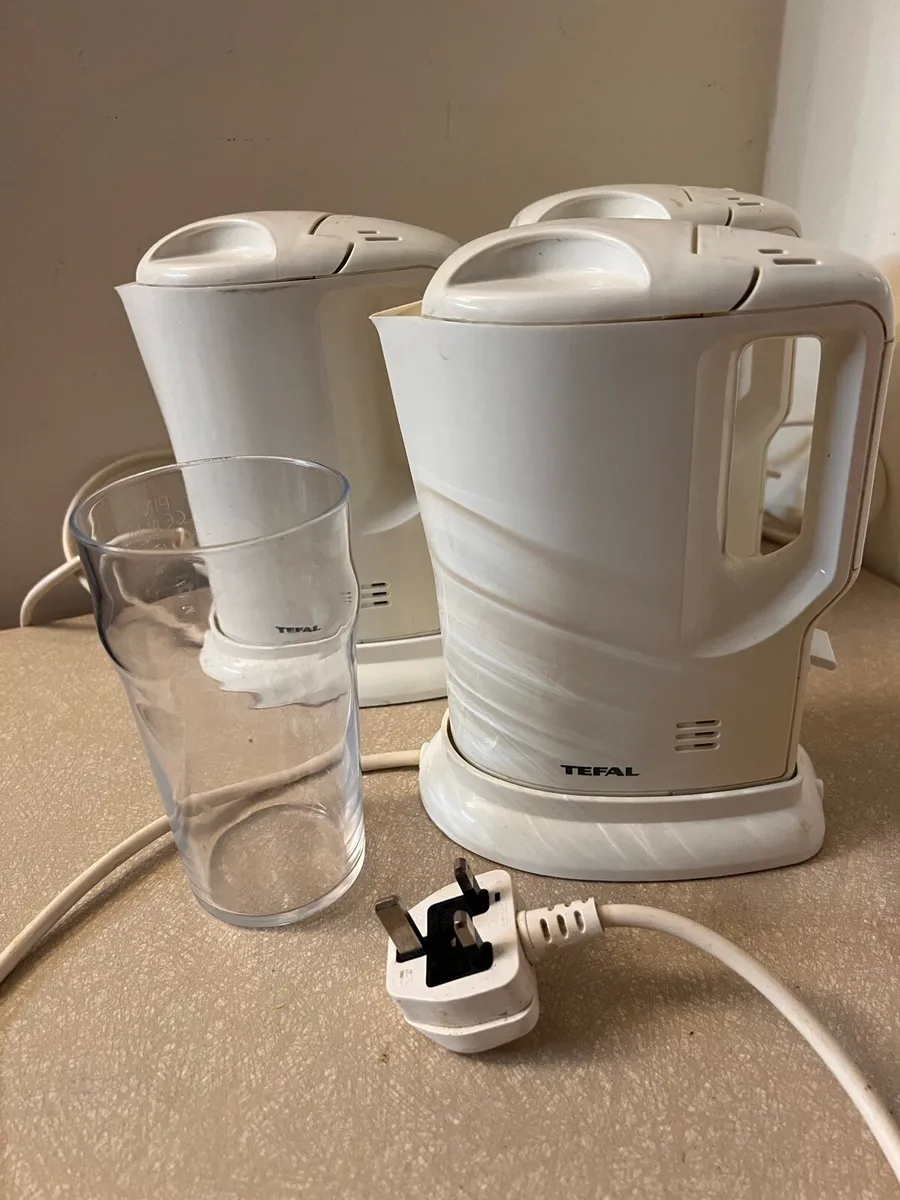3 x Tefal travel kettles - Image 3