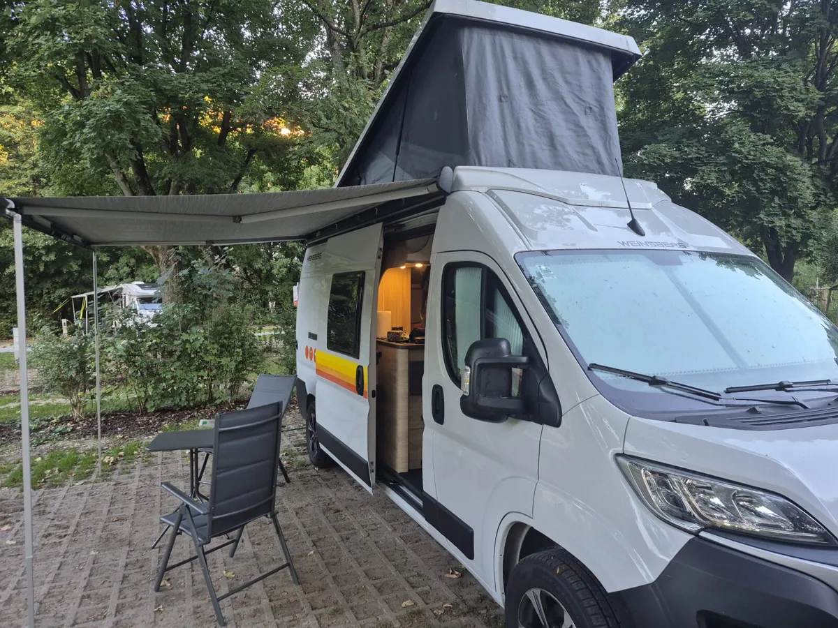 WEINSBERG Camper van pop-up roof - Image 1