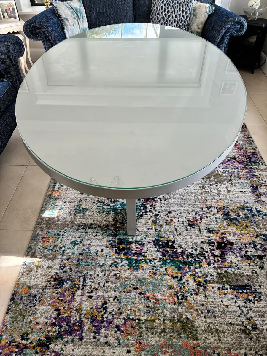 Kitchen Table - Image 2