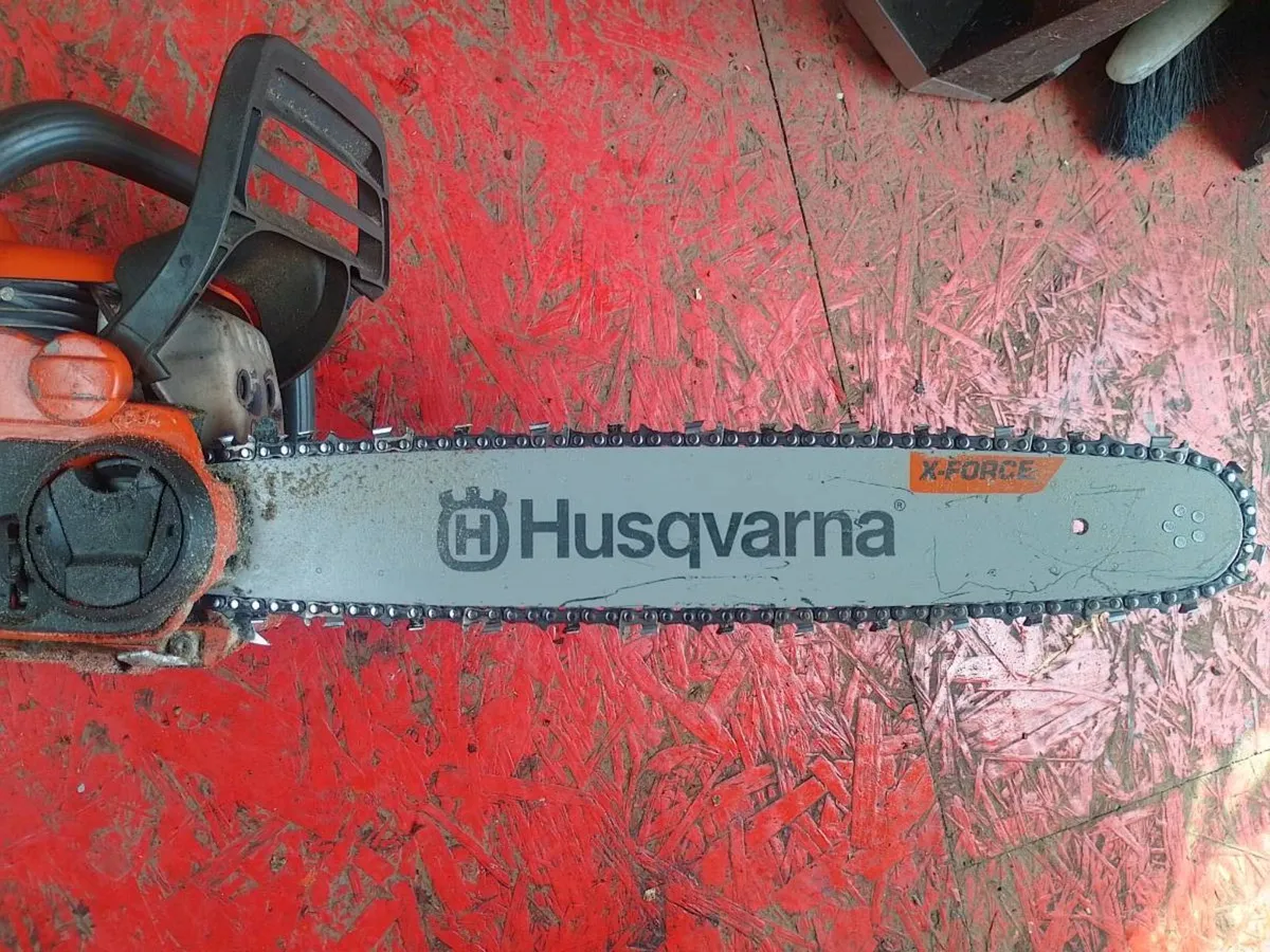 Can post Husqvarna 440 chainsaw - Image 4