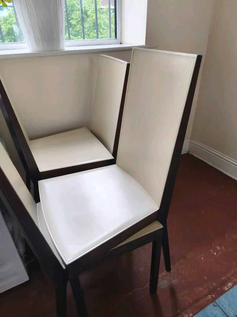 Wooden chairs /leather - Image 1