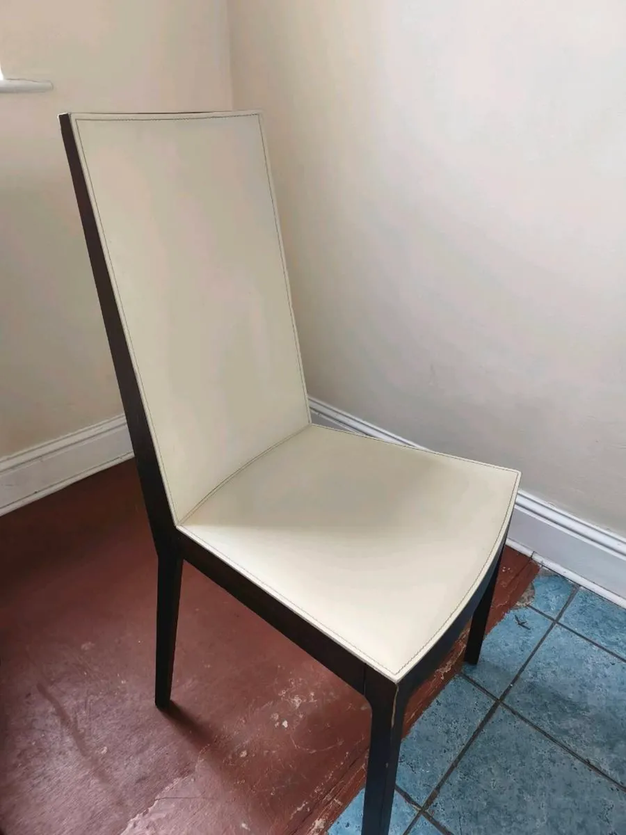 Wooden chairs /leather - Image 3
