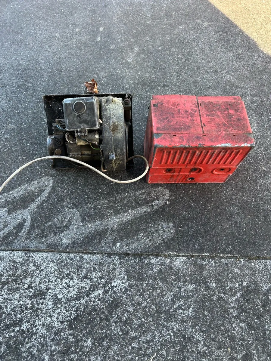 Oil burner - Image 1