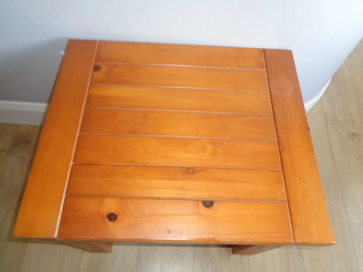 End Tables x 2 for Sale - Image 4