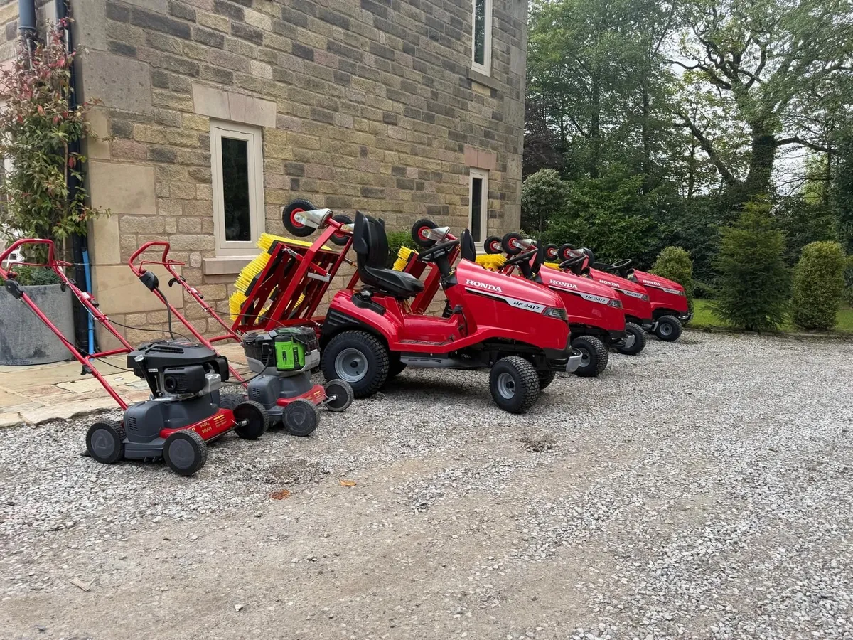Mini  Tractor Groomers 3G Brush - Image 3