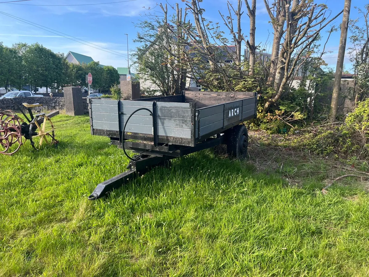 Tipping trailer - Image 4