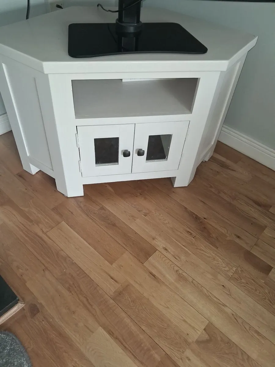 Display unit - Image 1