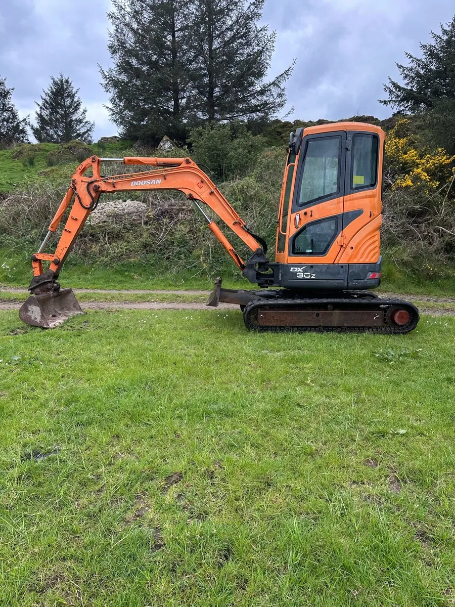 Doosan Dx30z digger - Image 3