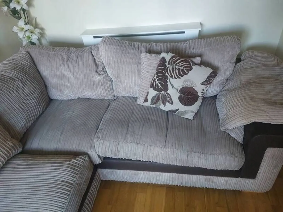 Corner Couch Limerick - Image 4