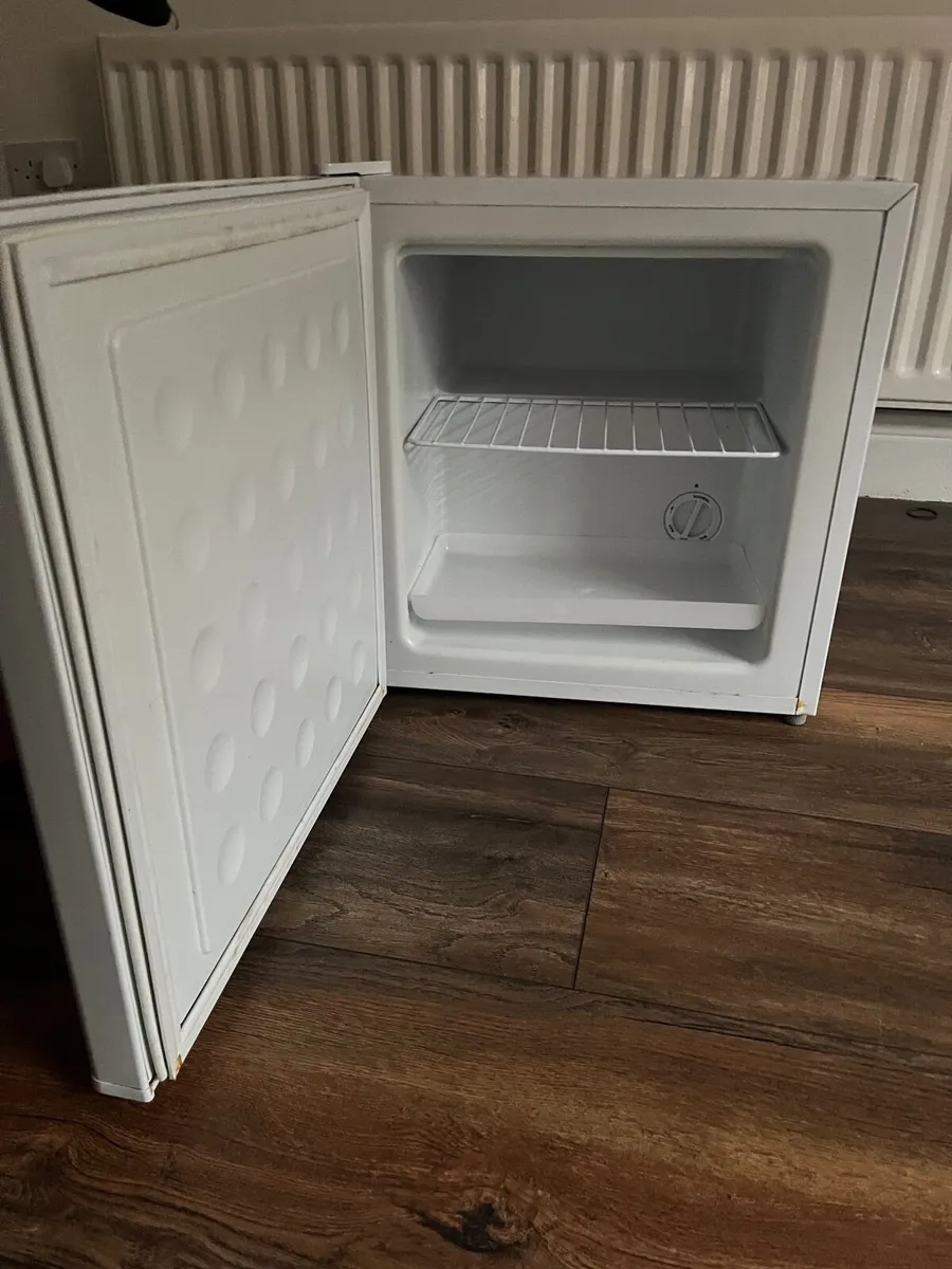 Counter  top freezer - Image 3