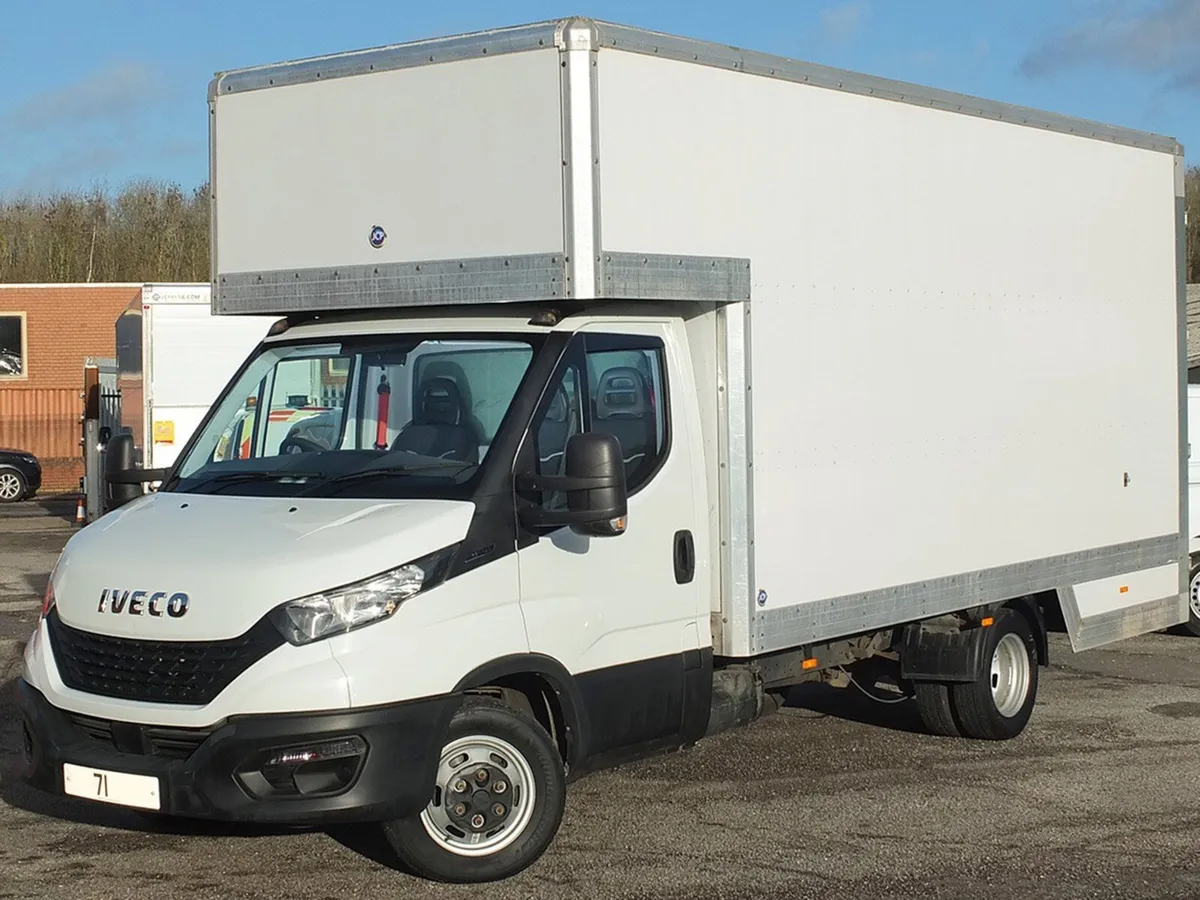 2021 Iveco Daily Luton Box Van - Image 1