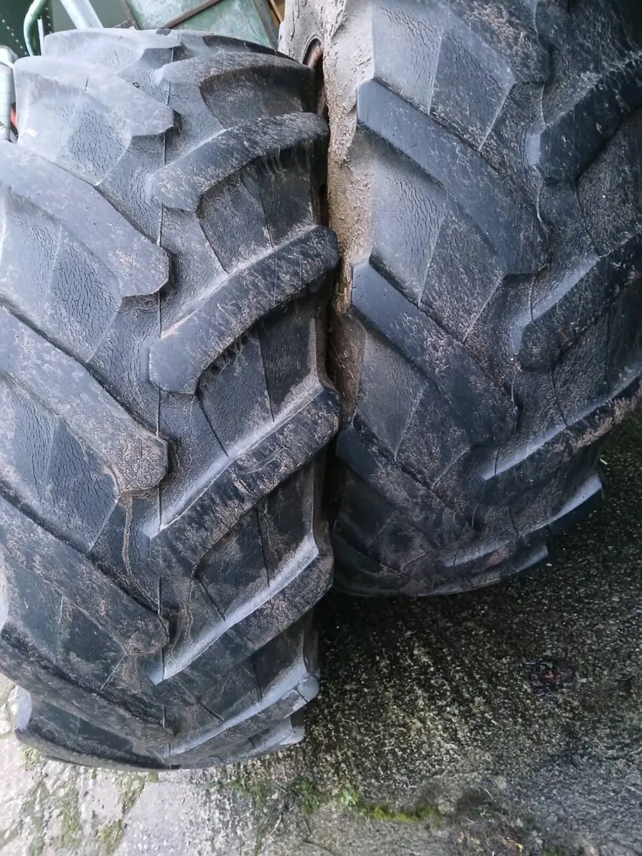 Tractor tyre - Image 3