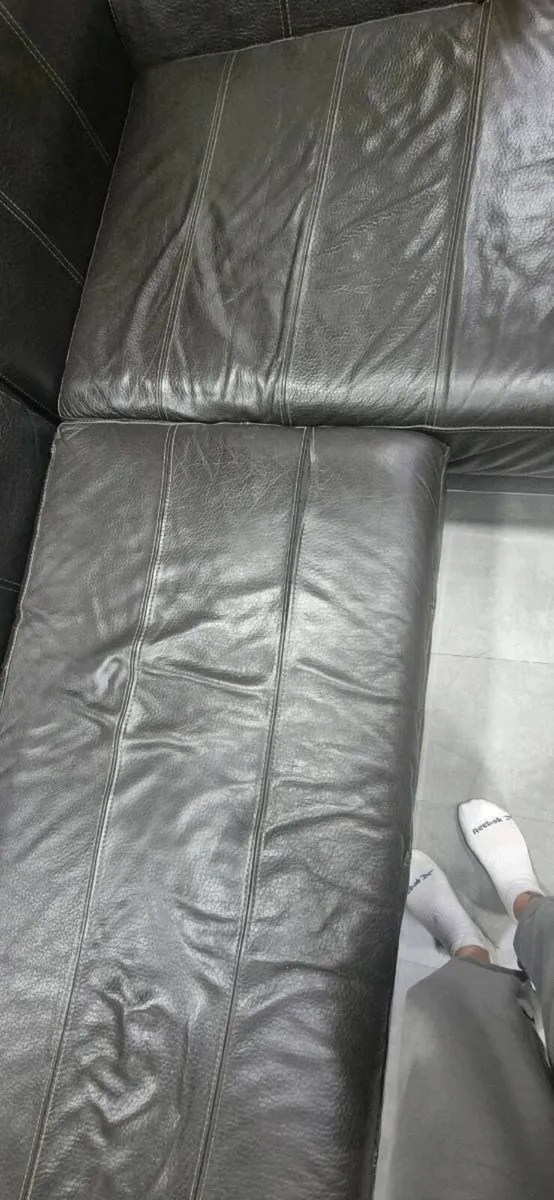 Leather Corner Sofa / Chaise – Good Condition - Image 3