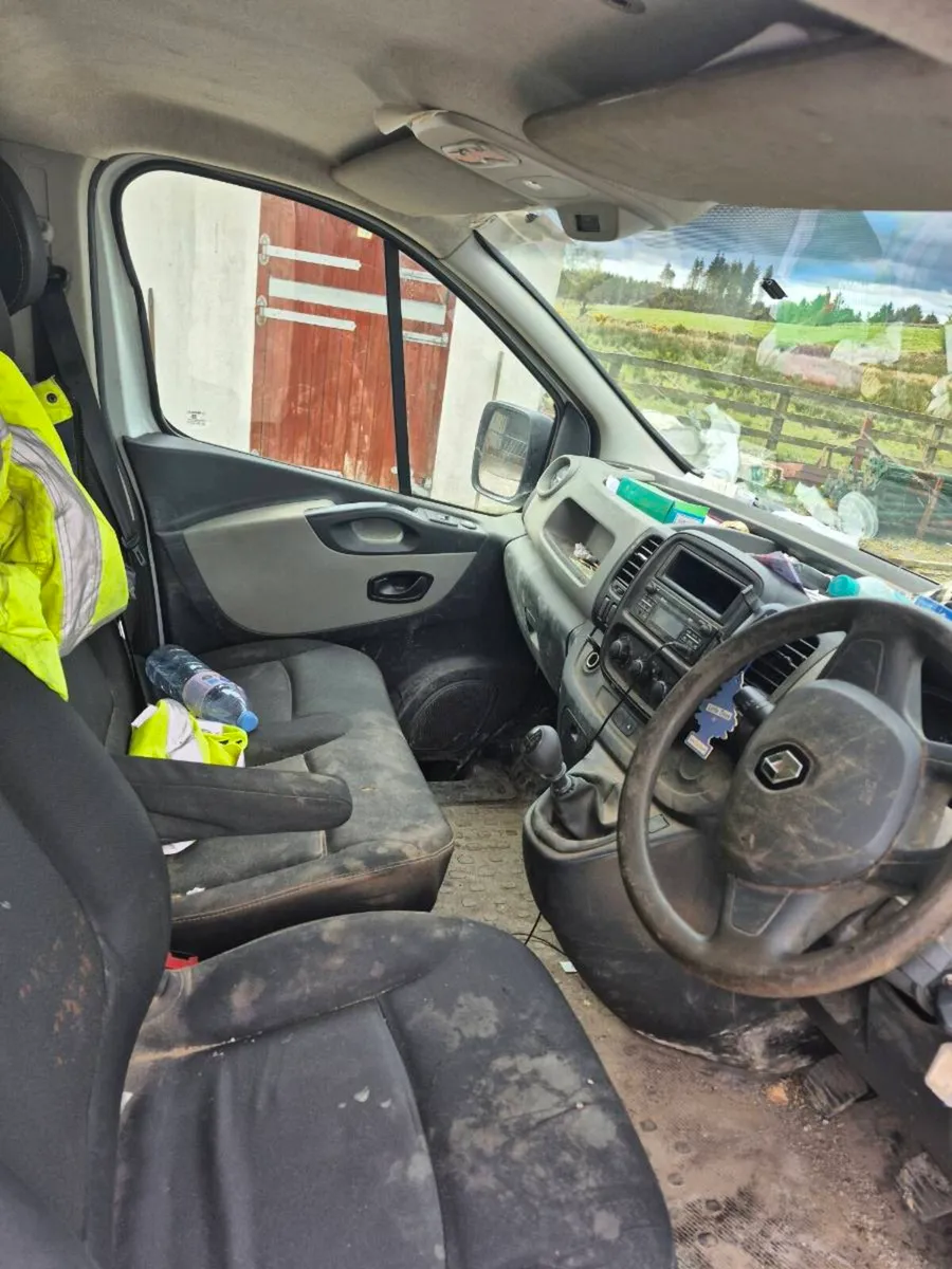 Renault trafic - Image 4