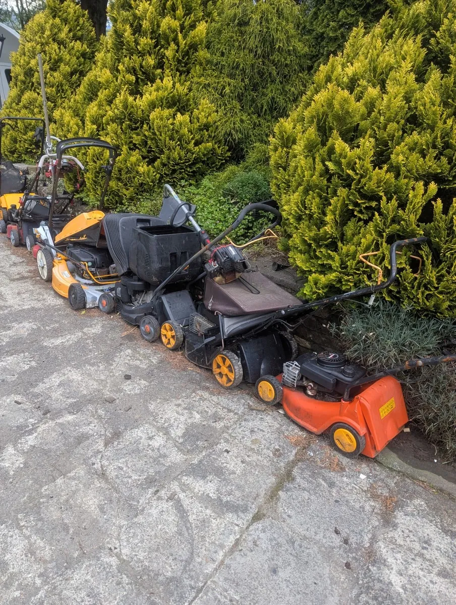9 Lawnmowers For Parts or Repair - Image 2