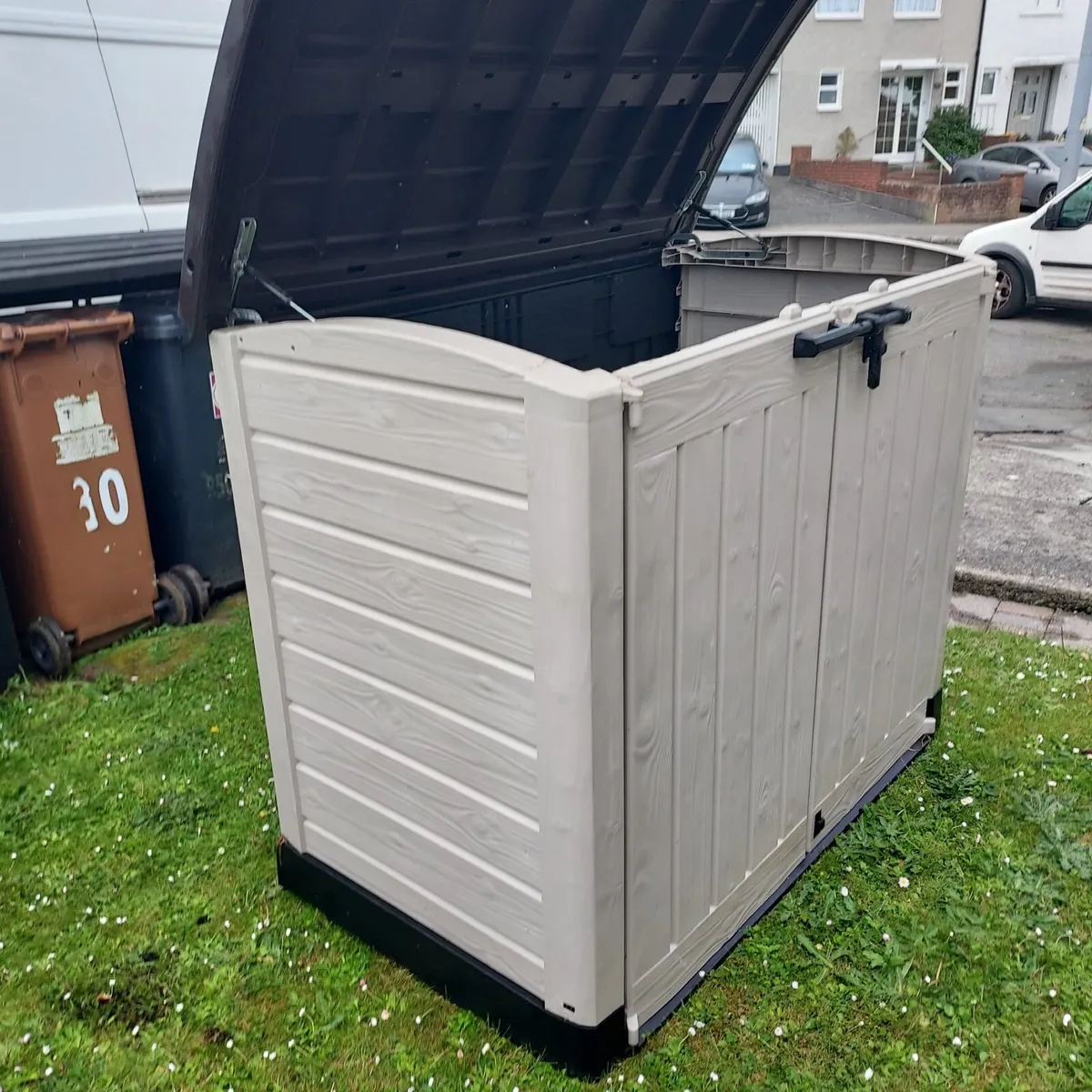 Bin Storage - 2 Wheelie Bins - Image 2