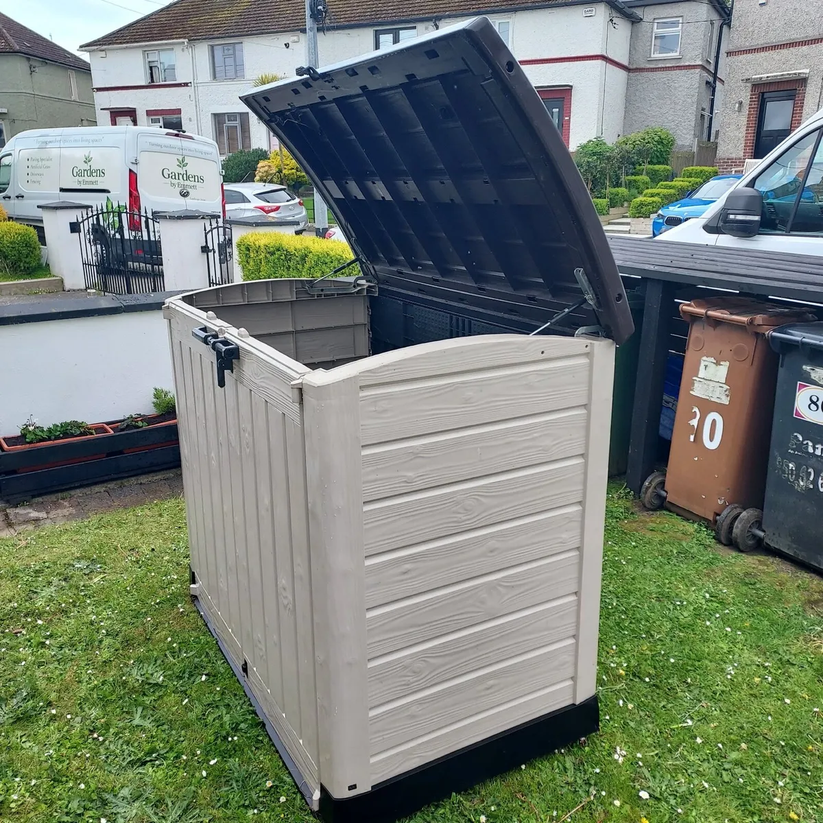 Bin Storage - 2 Wheelie Bins - Image 3