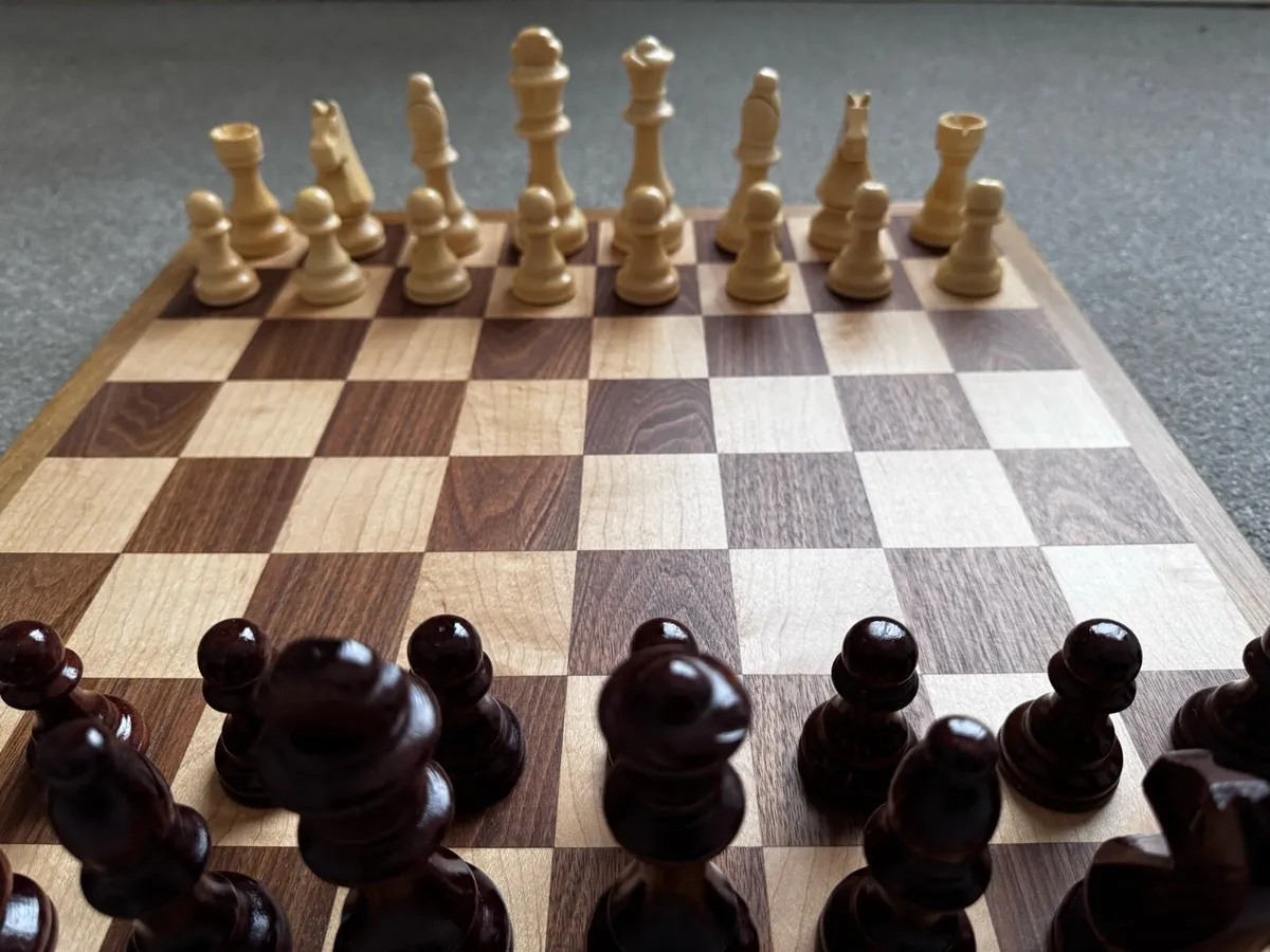 Chessboard - Walnut | Maple | Oak with Pieces - Image 4