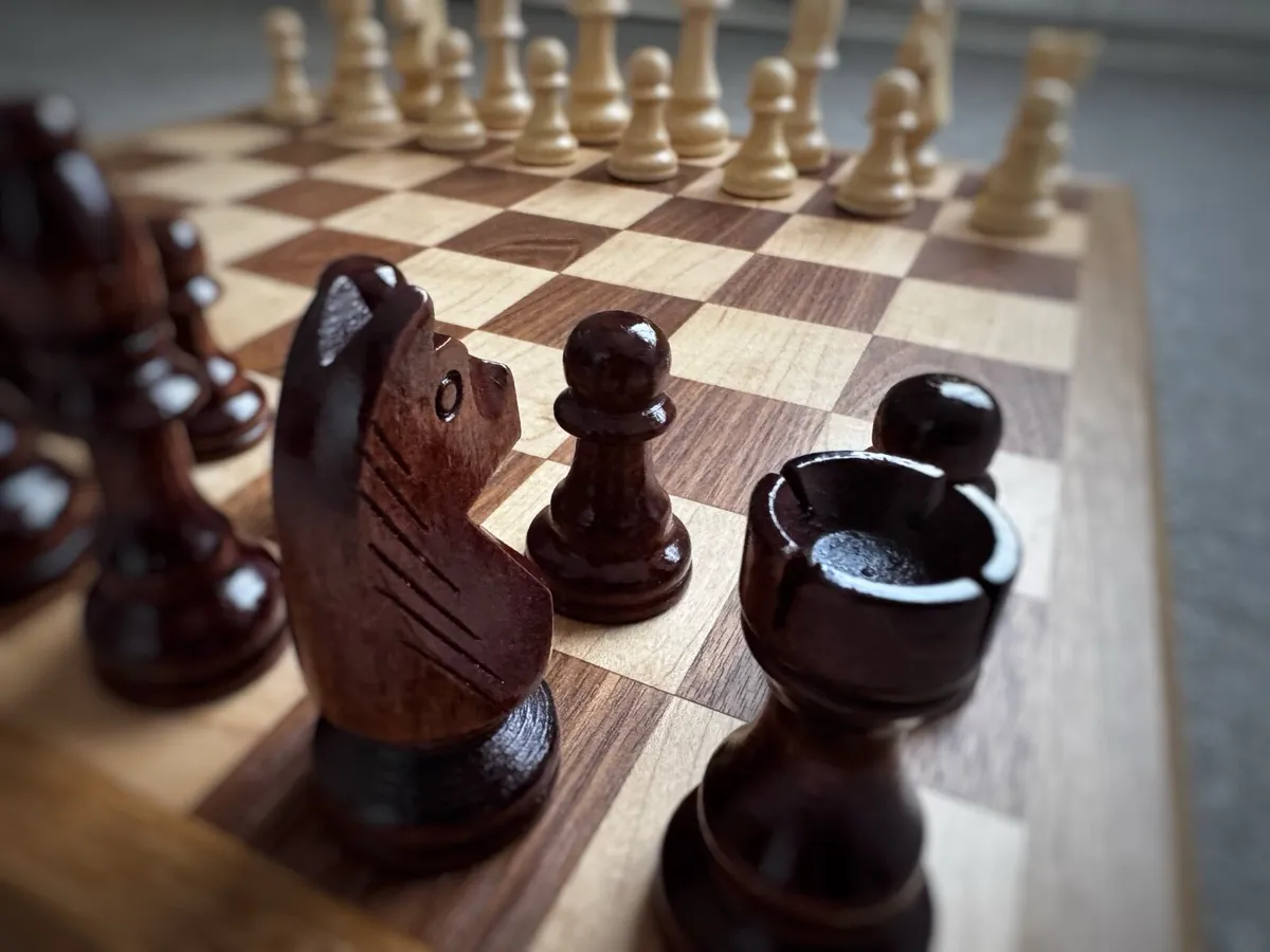 Chessboard - Walnut | Maple | Oak with Pieces - Image 2