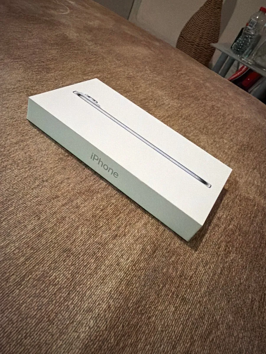 iPhone Air 256gb sky blue - Image 1