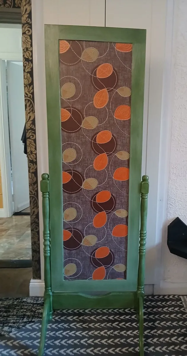Vintage screen/panel divider. - Image 2