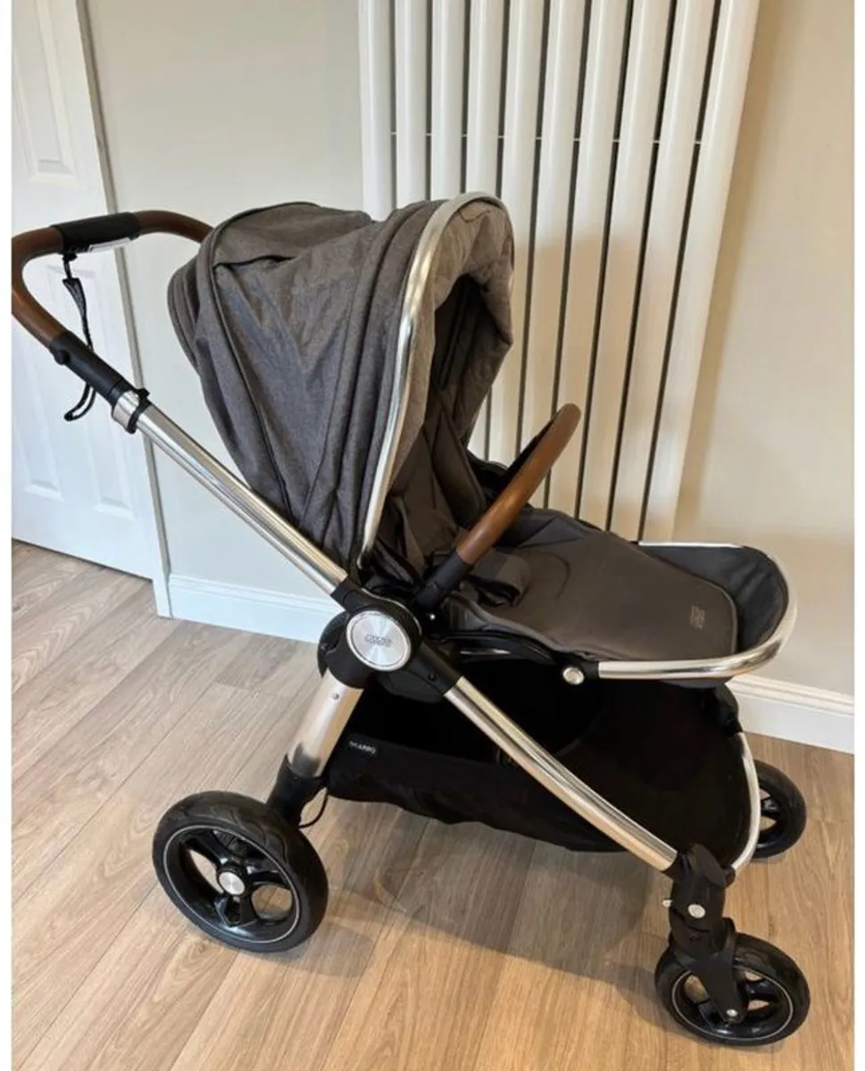 Mamas and papas full set pram including car seat - Image 2