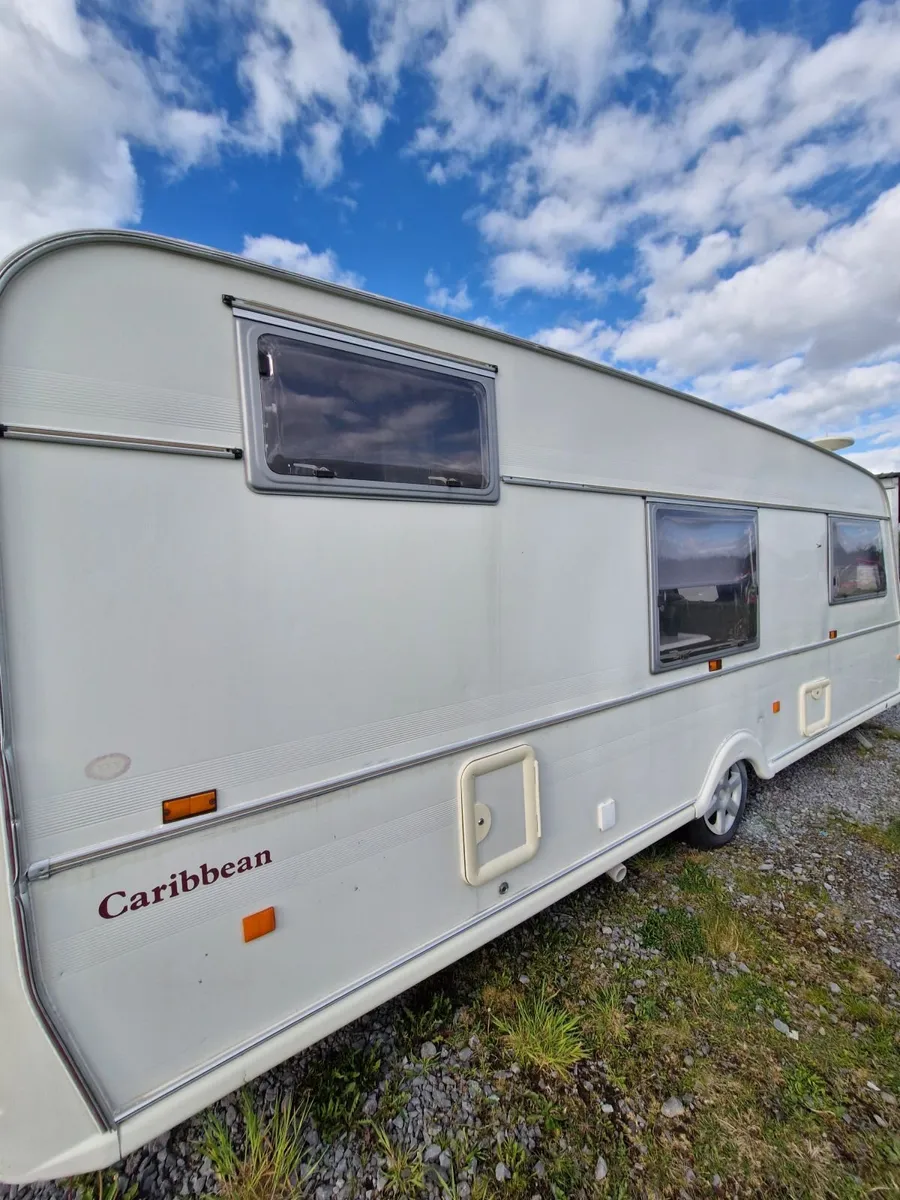 Buccaneer 4 berth caravan with awning - Image 4