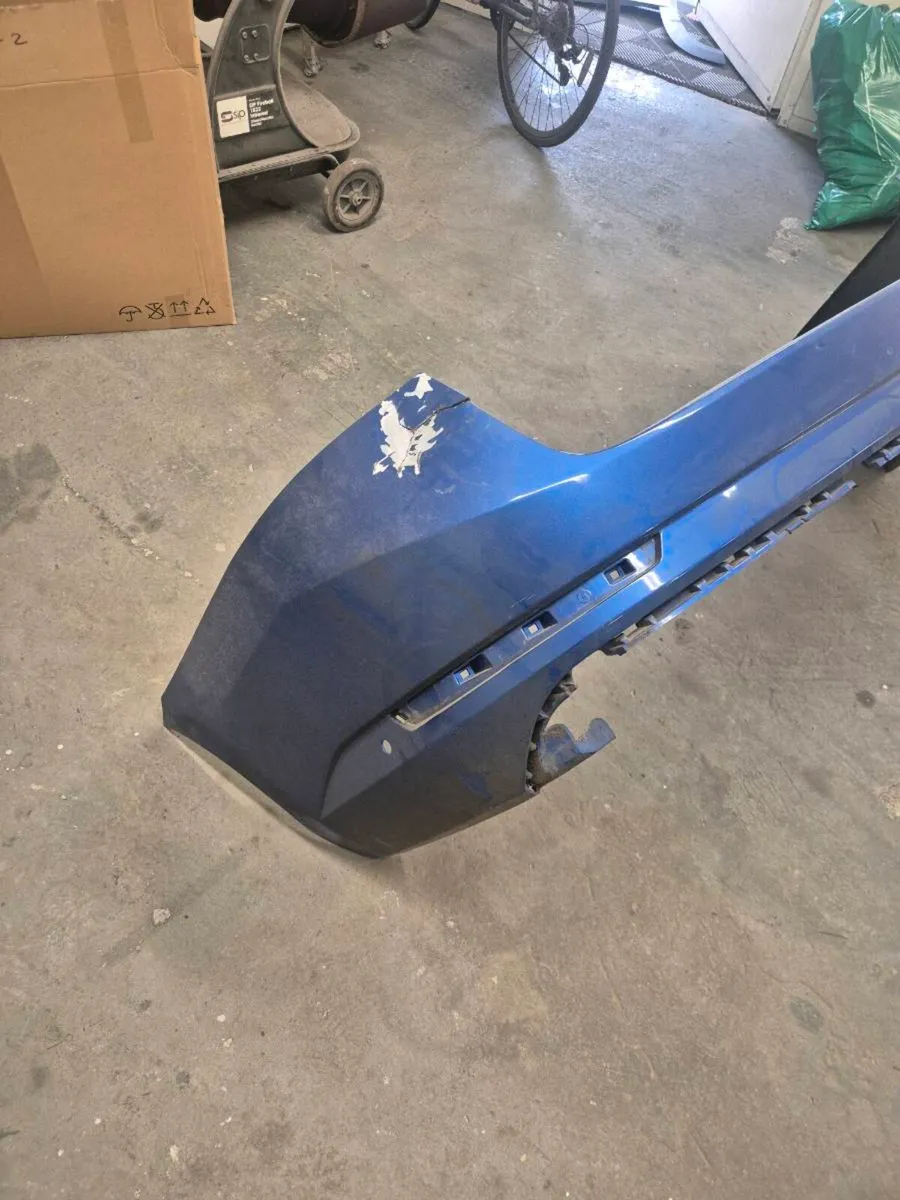 2021 superb estate rear bumper 2 - Image 1