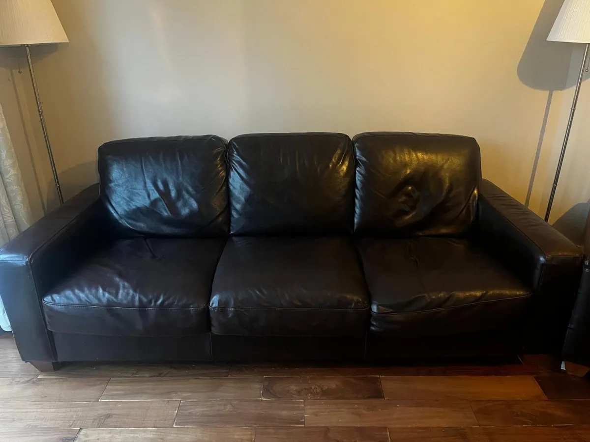 Brian leather 3 seater & 2 x 1 seaters for sale - Image 1