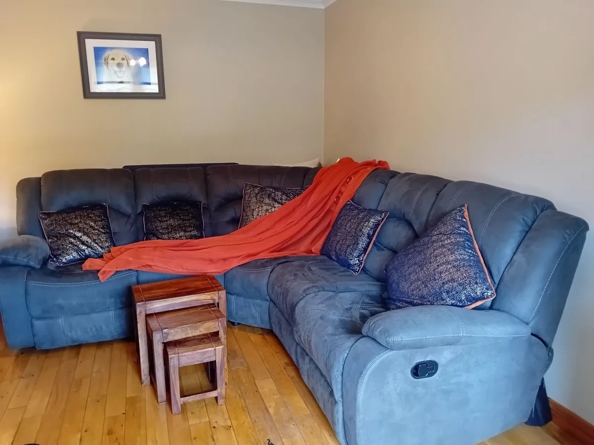 Couch - Image 3