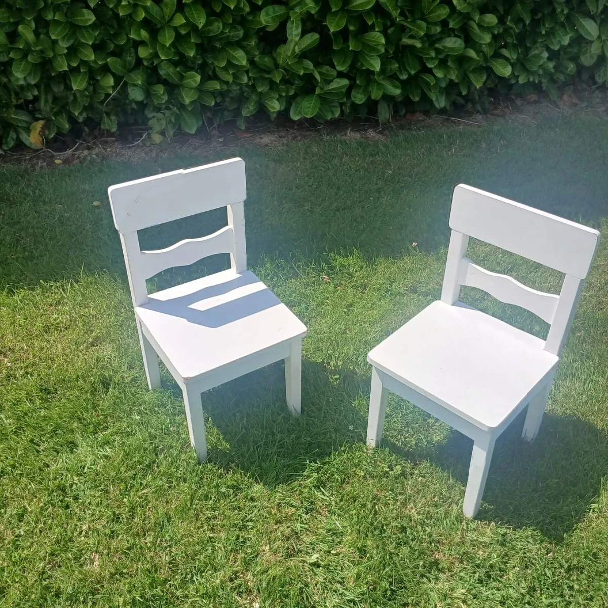 Bed, couches, chairs, house clearance - Image 4