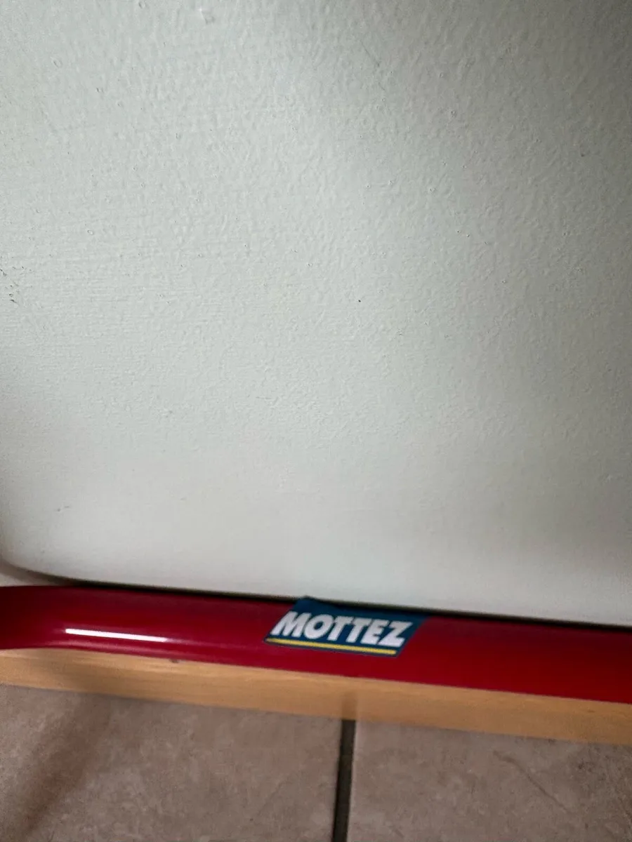 Wall mountable bike holder - Image 3