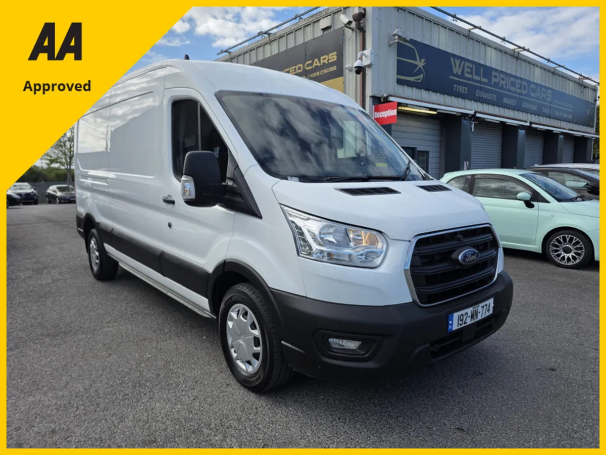 Ford Transit 350 TREND ECOBLUE - Image 1