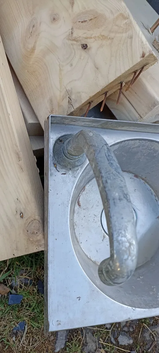 Small Stainless Steel Hand Basin - Image 1