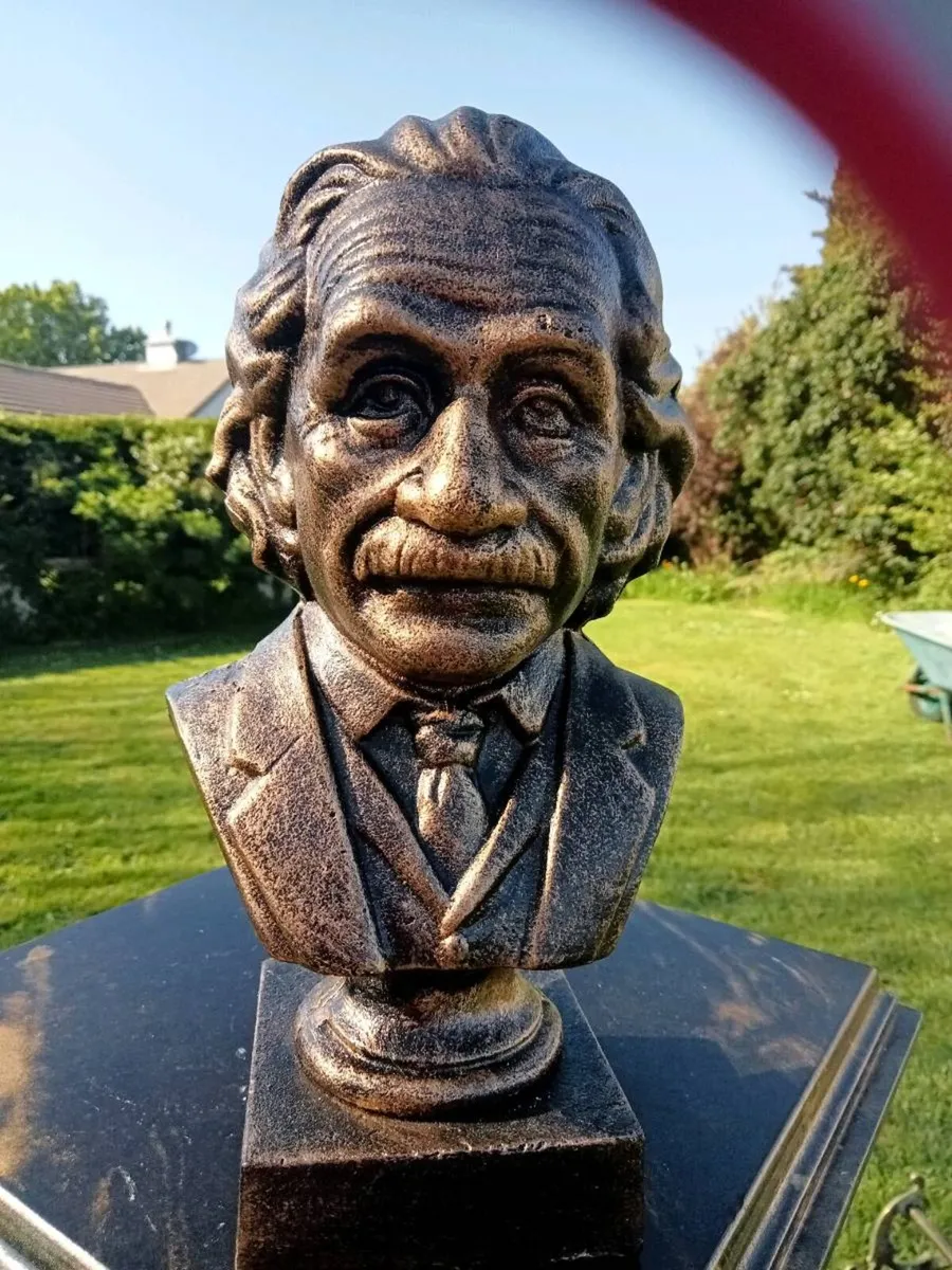 Einstein bust postage available - Image 1