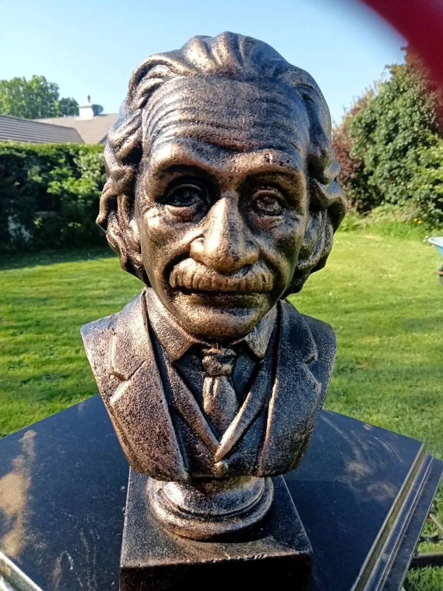 Einstein bust postage available - Image 2