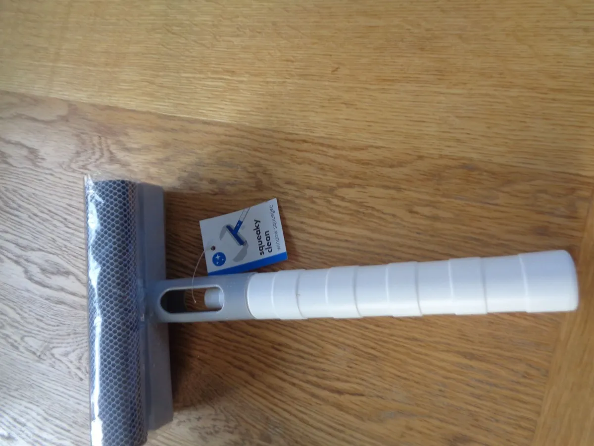 Window Squeegee for Sale - Image 3