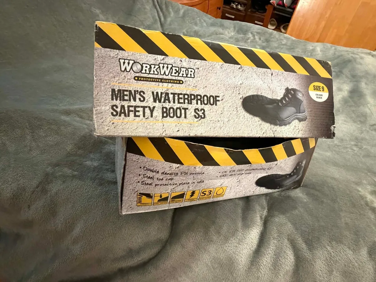 New man shoes (work shoes) size 9 - Image 2