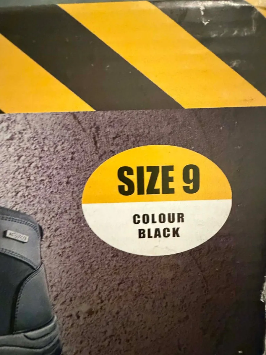 New man shoes (work shoes) size 9 - Image 3