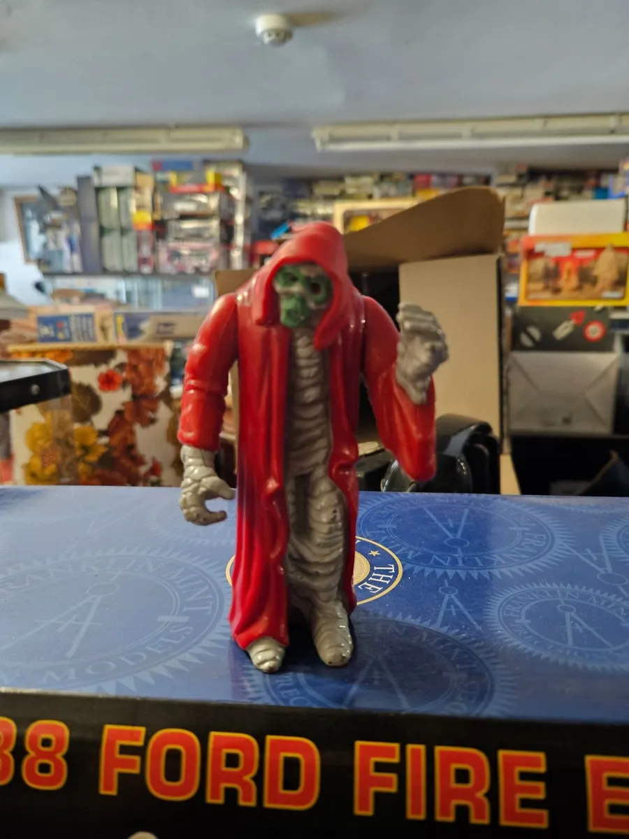 Vintage Thundercats Mummy Mumm Ra Figure - Image 1