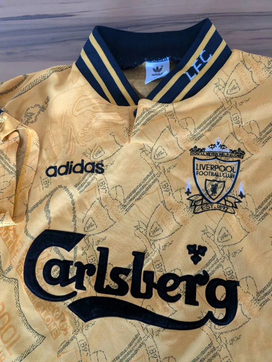 Original authentic 1994 Liverpool jersey - Image 2